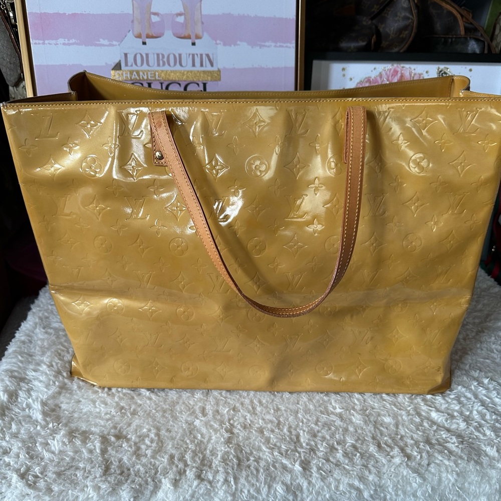 Louis Vuitton Monogram Yellow Vernis Reade GM Tote XL